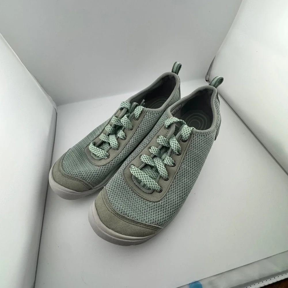 KEEN Lorelai Mesh Sneakers Women 9.5 Green Low Top Walking Shoes 1020372